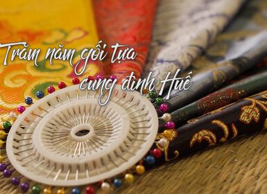 TRĂM NĂM GỐI TỰA CUNG ĐÌNH